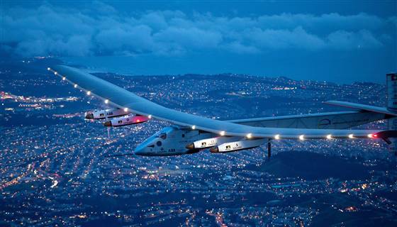 NBCNews's tweet photo. JUST IN: Solar plane completes nonstop 62-hour flight across Pacific without fuel https://t.co/SOb8xGa1Hf #SI2 https://t.co/wt8P6hSO1e