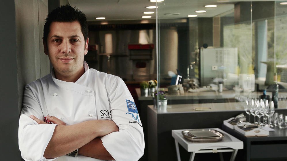 culturamalaga's tweet photo. #PlanCultural: 'Eres lo que comes', reflexión gastronómica de@elchefdelcaviar a las 11:30h en el @CineAlbeniz https://t.co/ymrgvAf94C