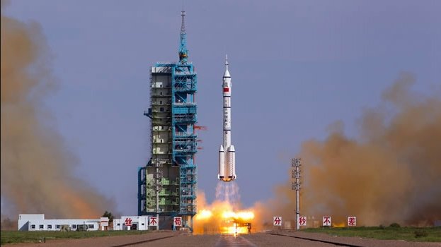 globovision's tweet photo. Reciclaje espacial en China. Lee y entérate https://t.co/ZQWRZyuIko https://t.co/p4vViL067O
