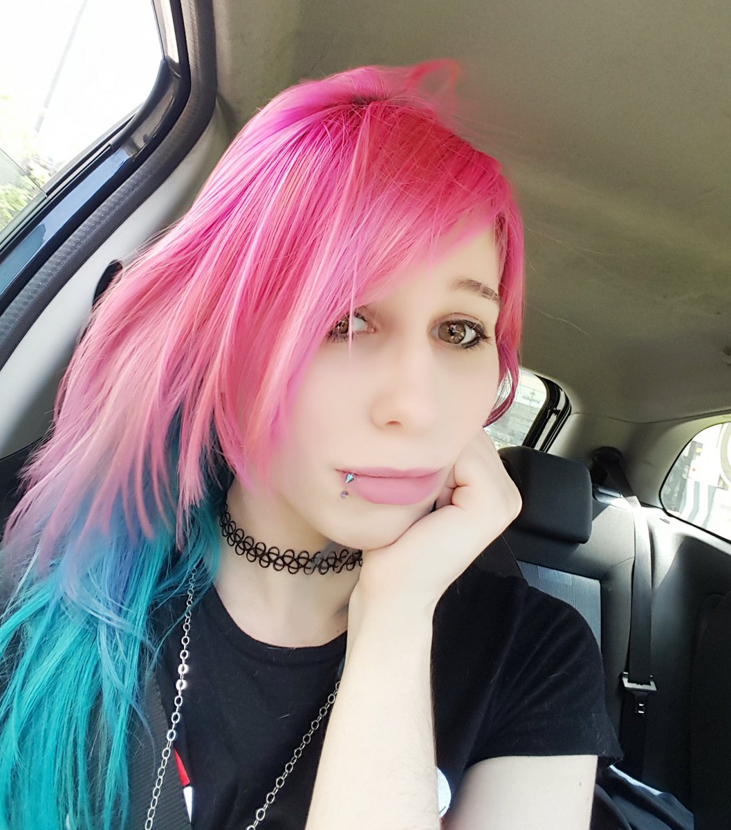 Dangelisa's tweet photo. Al final @Deiakz me ha obligado a salir un rato #pereza https://t.co/Klc2S7r7oZ