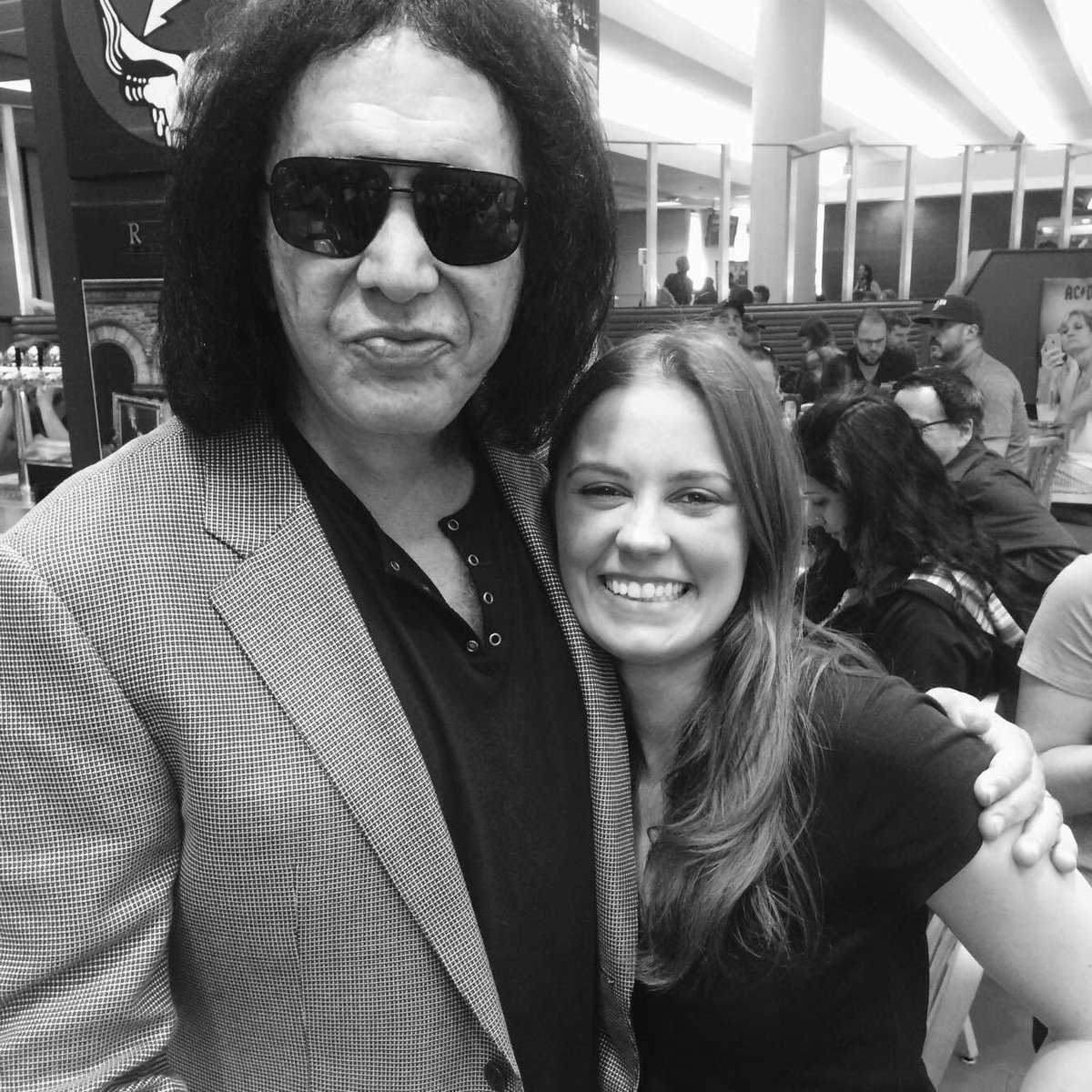 Wanted Management (@wantedmgmt) on Twitter photo Angela from <a href="/rosescigarette/">Roses and Cigarettes</a> made a new friend on her way to NOLA for Jazz Fest. #kissarmy #kissonline #genesimmons Angela from <a href="/rosescigarette/">Roses and Cigarettes</a> made a new friend on her way to NOLA for Jazz Fest. #kissarmy #kissonline #genesimmons