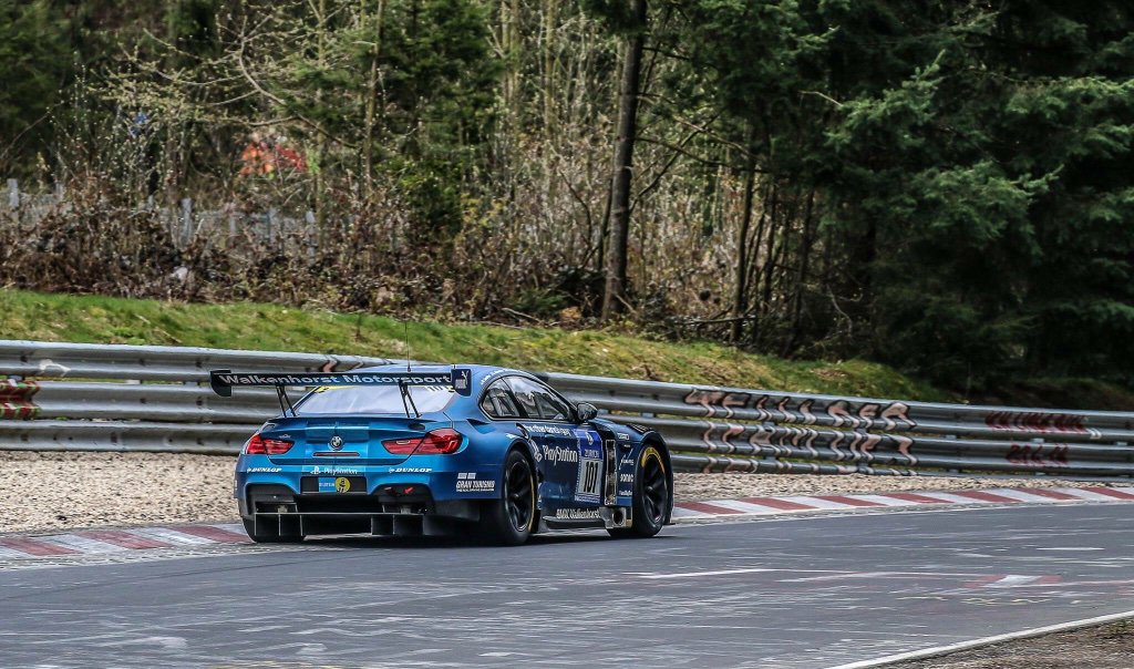 Amazing shot of the @Walkenhorst_MS M6 at the ring a few weekends back! @BMWMotorsport