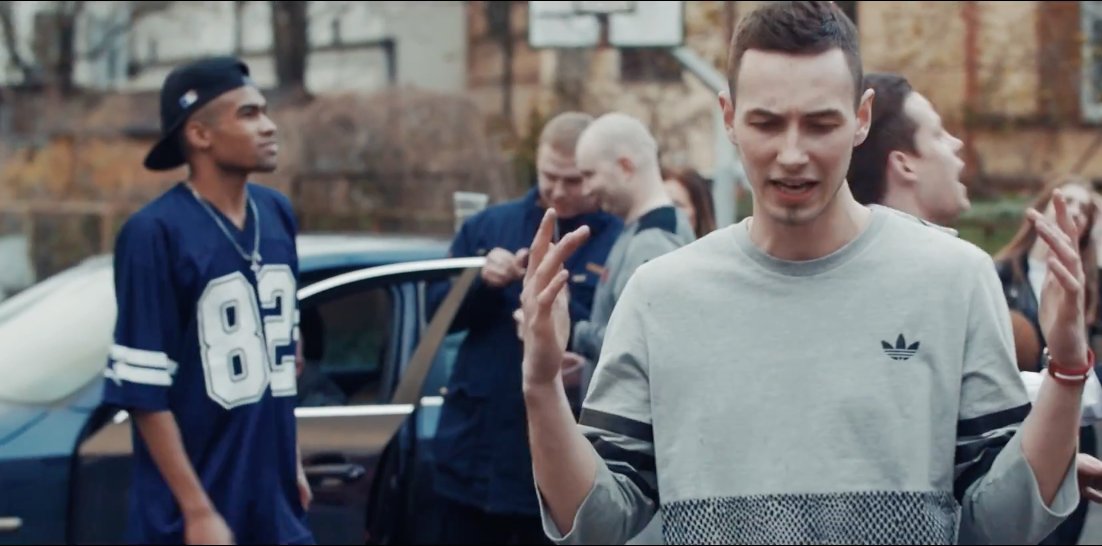 🆕Svētdienas stāsts par lojalitāti no <a href="/Reikskk/">Reiks</a> ! 🙌  Noskaties jauno video: urbanconcept.lv/reiks-ft-chris…