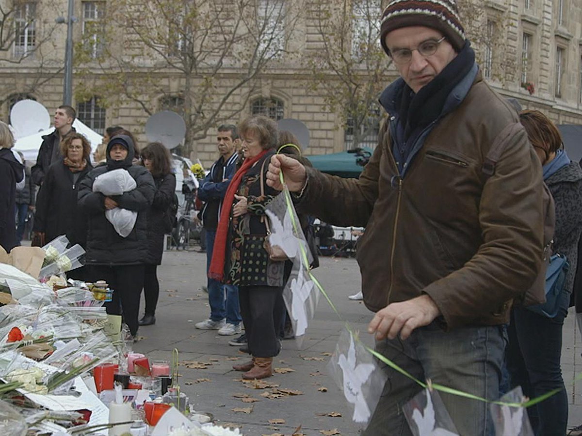 Les Français, France 2 : pourquoi il ne faut pas rater la série doc de Laurent Delahousse... bit.ly/1VRtoXy