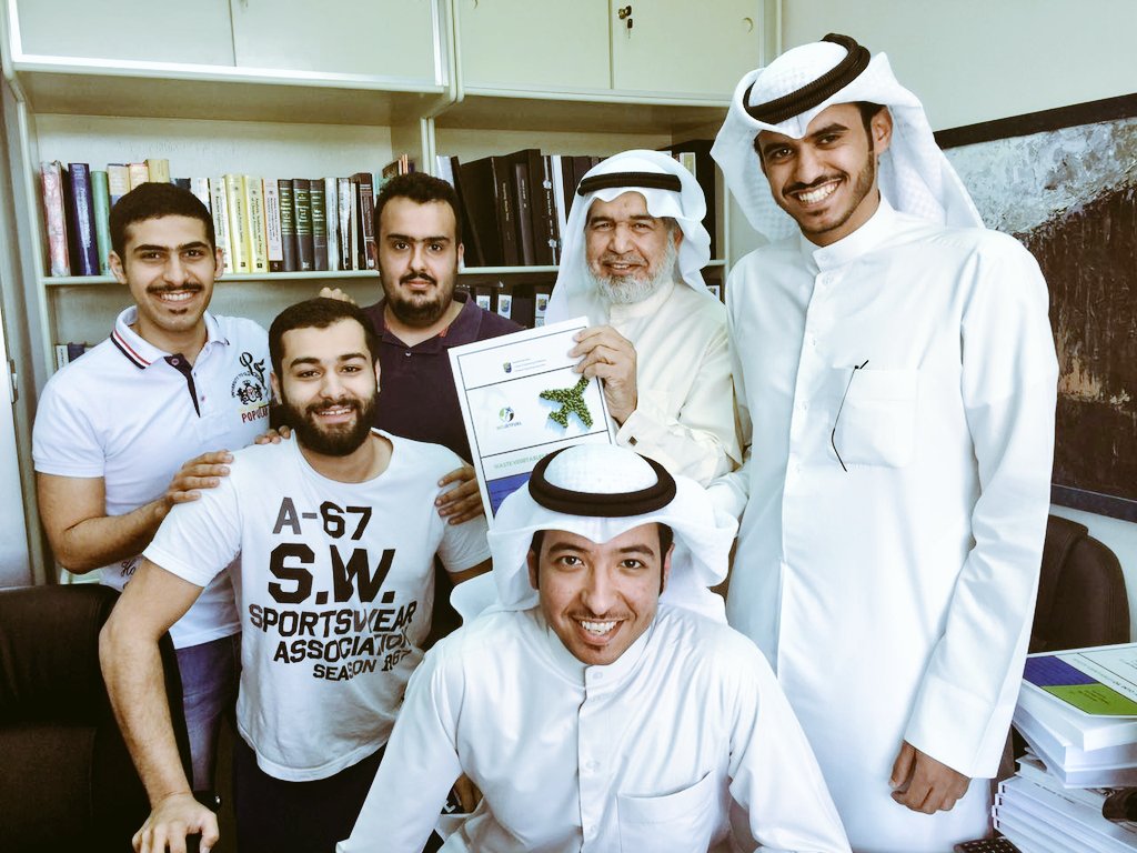 Biojetfuel_EX30's tweet photo. هان التعّب كله في لحظة التتويج 💚

اللهم لك الحمد 💙 https://t.co/dwz62JeAyU