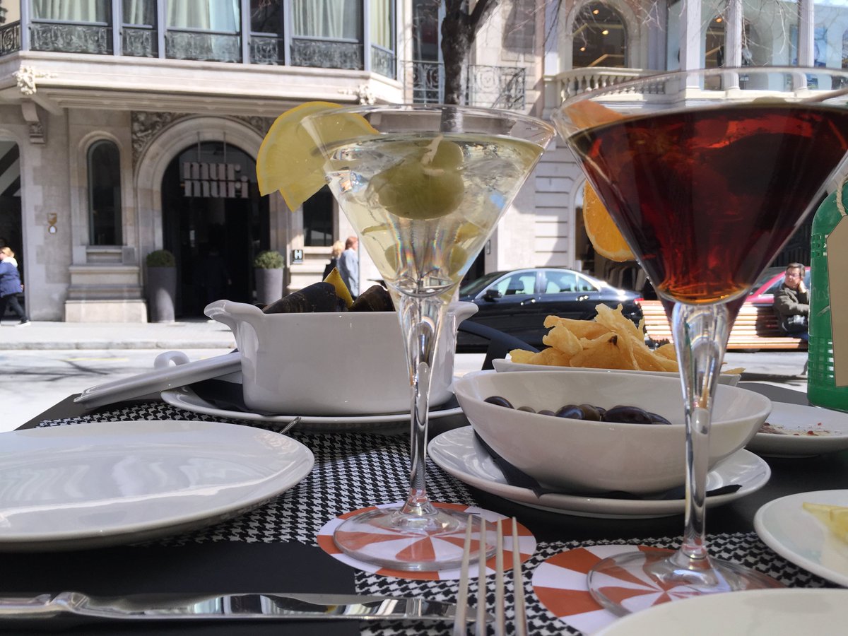 MesQHotels's tweet photo. Voleu gaudir d'un #Vermutmuri? @atrapalo i @MesQHotels ho fem possible des de 9€: https://t.co/jMEfKervmT https://t.co/WoTvaHV05f