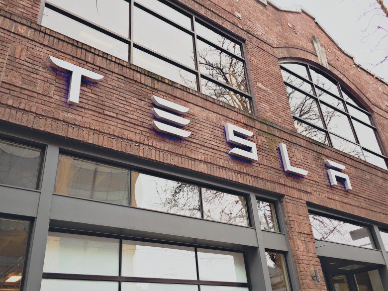 VentureBeat's tweet image. Have battery makers become more important for electric cars than carmakers? onvb.co/d1dDM6h