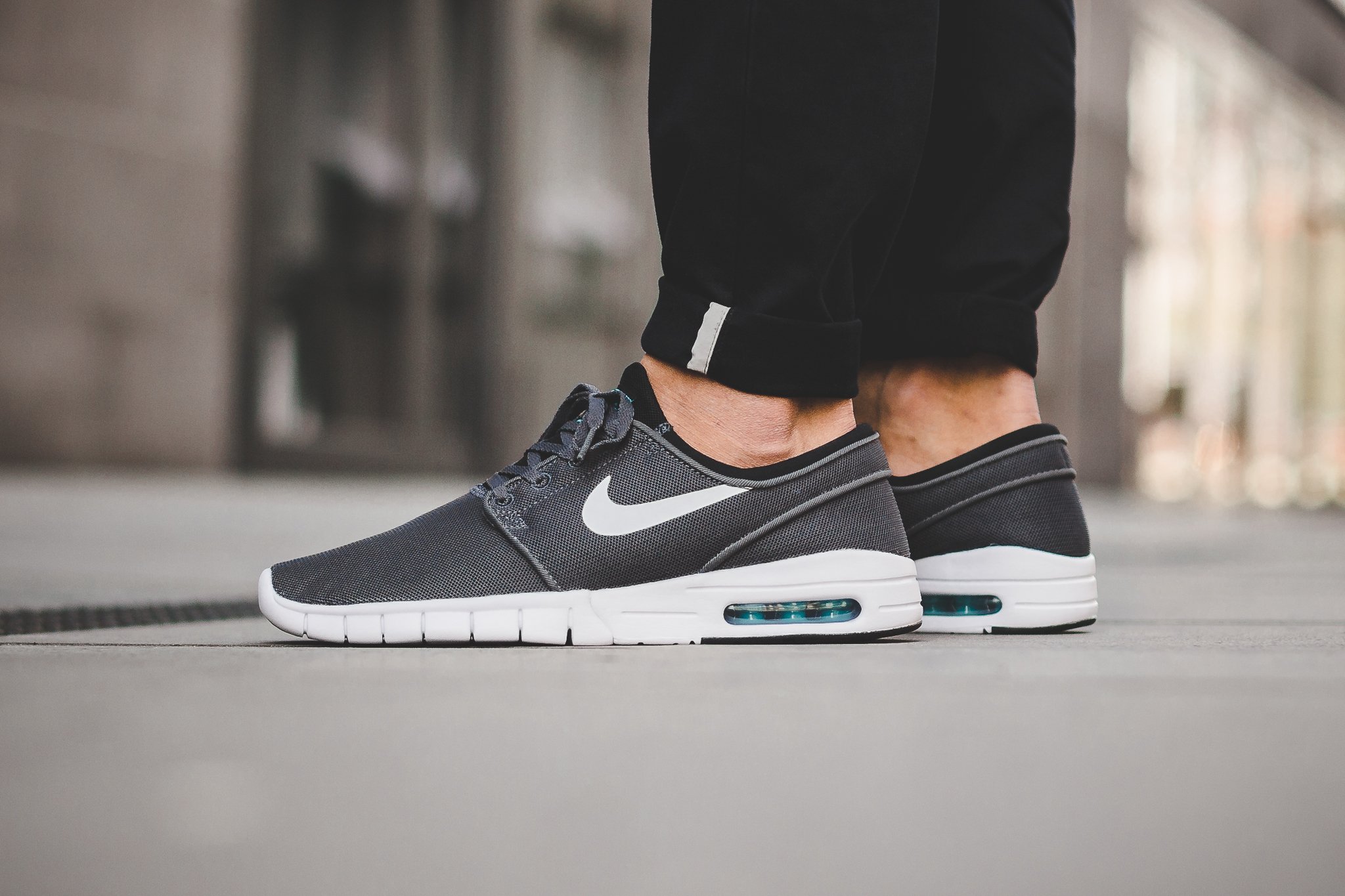 Reportero Acrobacia entrevista Titolo on Twitter: "Nike SB Stefan #Janoski Max - Dark Grey/White-Black-Gamma Blue SHOP HERE: https://t.co/5tglGXI0jH https://t.co/uVCt2ooPw6" / Twitter Reportero Acrobacia entrevista Titolo on Twitter: "Nike SB Stefan #Janoski Max - Dark Grey/White-Black-Gamma Blue SHOP HERE: https://t.co/5tglGXI0jH https://t.co/uVCt2ooPw6" / Twitter