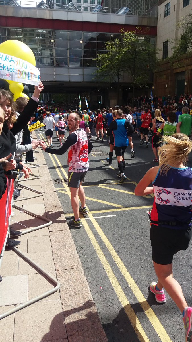 CrimestoppersUK's tweet image. Go @humphriesollie you&apos;re doing great #londonmarathon #teamcs