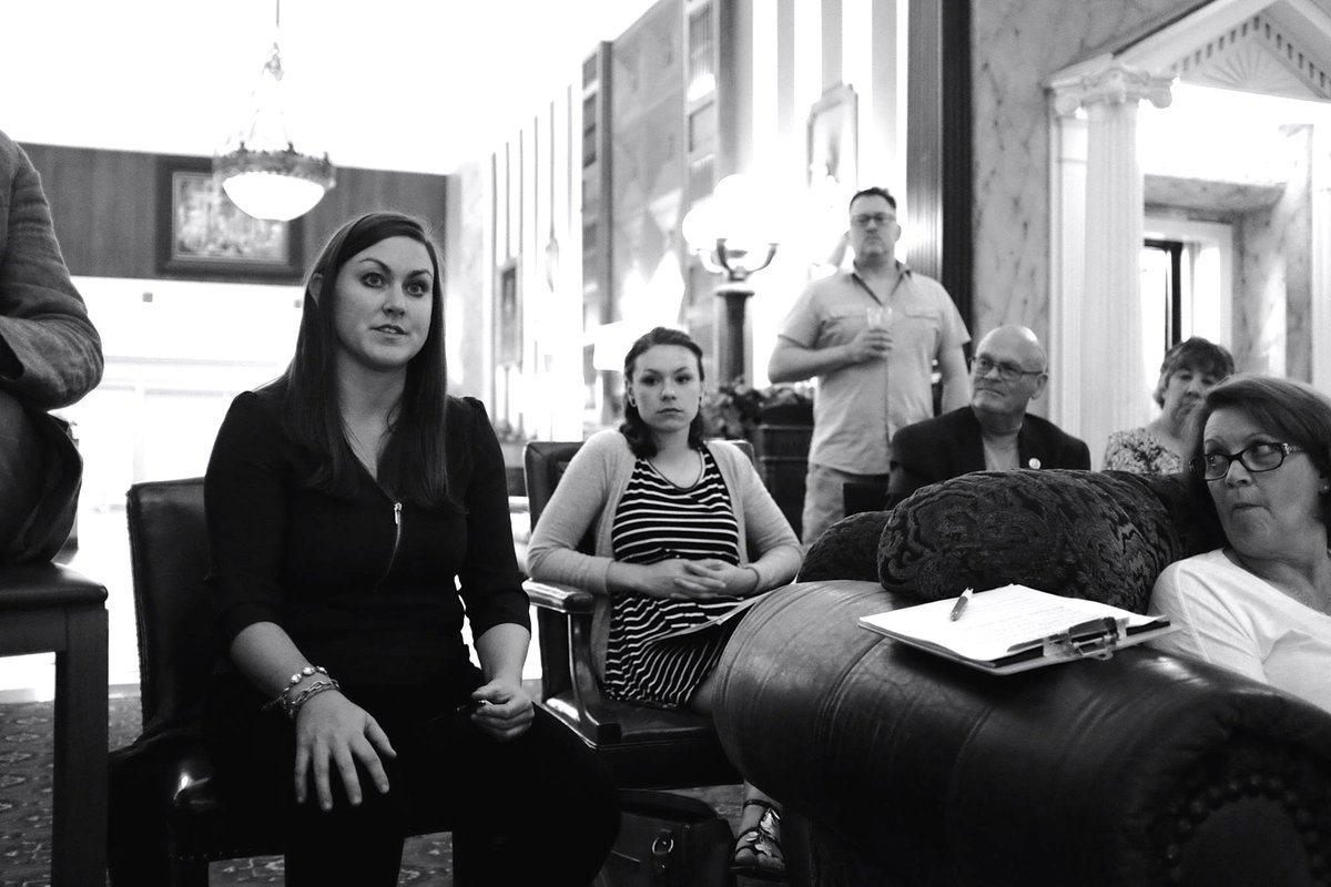 alissanovo's tweet photo. Great visit to @huntingtoncity to talk arts econ dev with @CoalfieldTweets and entrepreneurs. A city on the move. https://t.co/eV1WuO9oZy