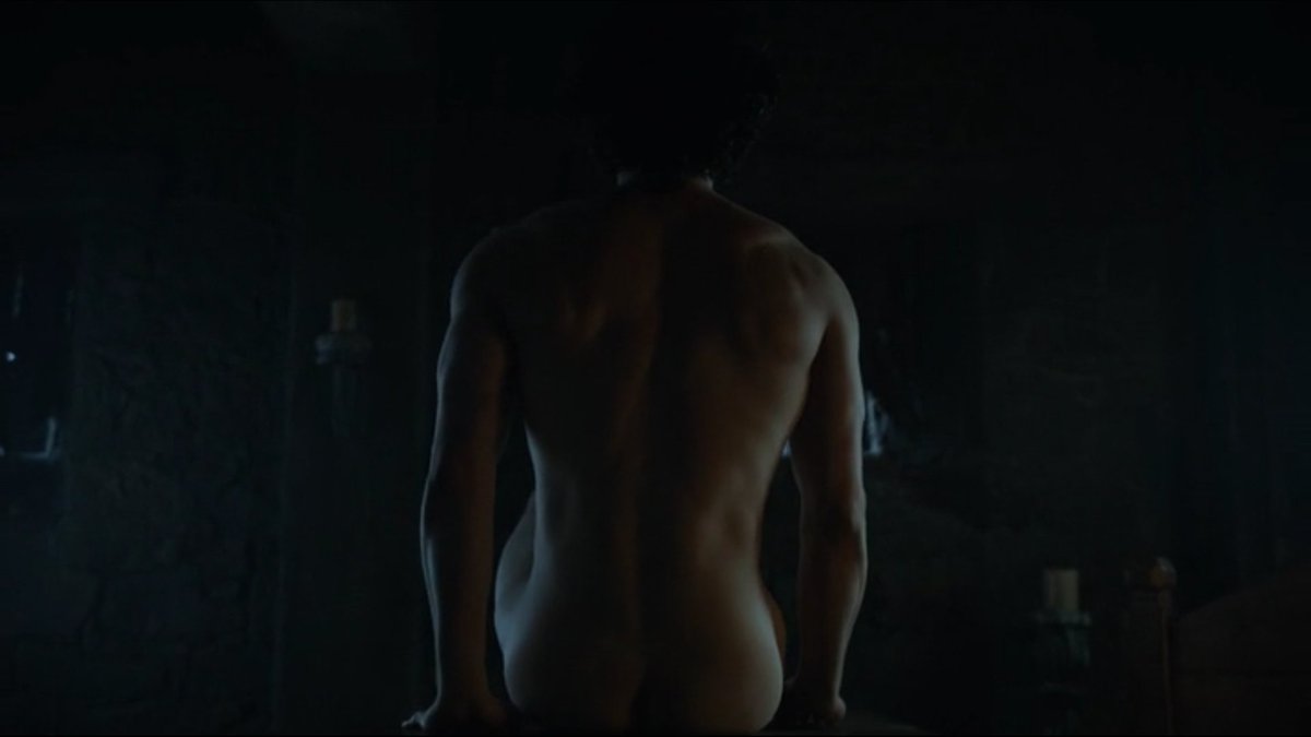 StormcrowsCapt's tweet photo. Jon: What the seven hells was that?
Davos: That was the sound of every woman's underwear dropping...simultaneously. https://t.co/ROLVcx8HG5