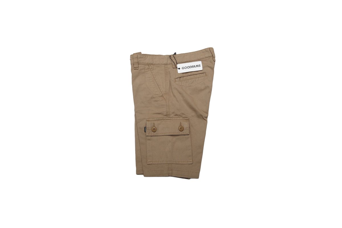 ShoutStore_ID's tweet photo. MONTAIN KHAKI | 265k | For order: Text/ WA 0811 790 920 | Line : shoutstore.id @thegoodfams1 https://t.co/gKYycEey0u