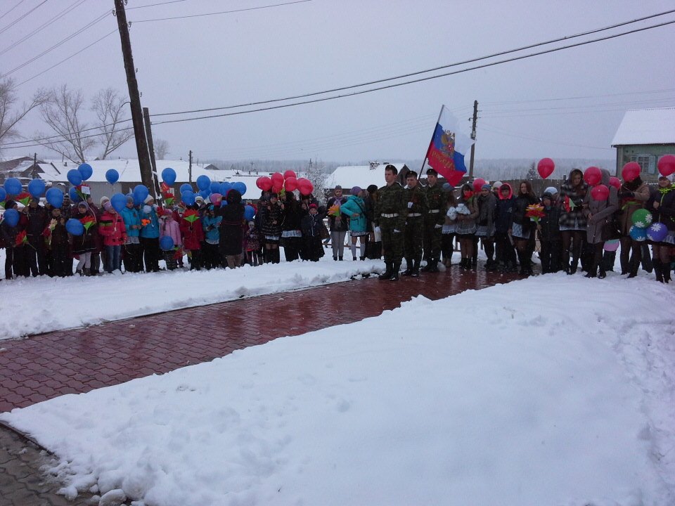 Красноярск празднует День Победы Красноярск празднует День Победы