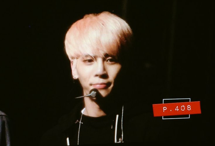 160508 Jonghyun @ Fanmeeting en Chicago  Ch-9OuKVEAIpPHr