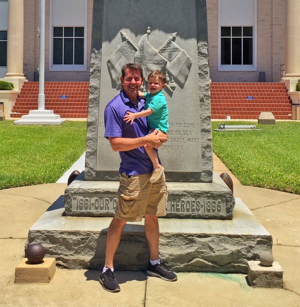 ConfederateAmer's tweet photo. Where his Great Great Great Great Grand Father fought.. https://t.co/wU5simHtDP
