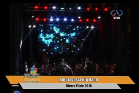 Filzic's tweet photo. Disfrutando del jazz en el cierre de esta tremenda versión de Filzic #Antofagasta #Filzic2016 https://t.co/nGo2Kce6W0