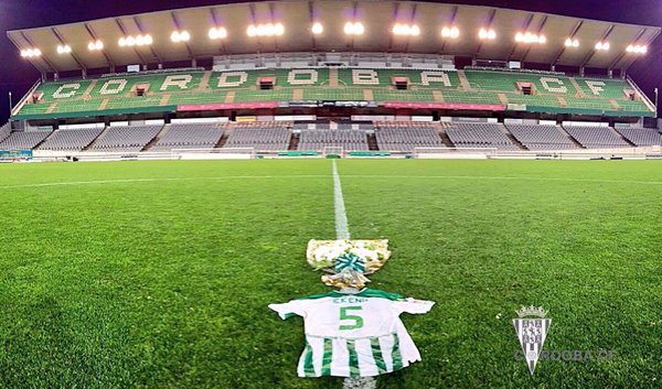 partidazocope's tweet photo. Así descansará hoy El Arcángel. El @cordobacfsad se despide de Ekeng: "Hasta siempre amigo" #PatrickEkeng https://t.co/GpzDbwd9pL