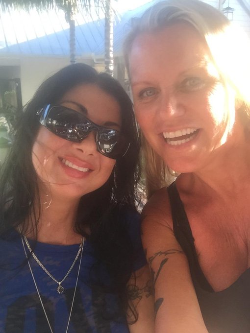 airshow.... https://t.co/OLrX1aHfUN<a href="/tag/nofilter"class="tags"><span>#nofilter</span></a><a href="/tag/nomakeup"class="tags"><span>#nomakeup</span></a><a href="/tag/havefun"class="tags"><span>#havefun</span></a><a href="/tag/newnails"class="tags"><span>#newnails</span></a><a href="/tag/luvli"class="tags"><span>#luvli</span></a>