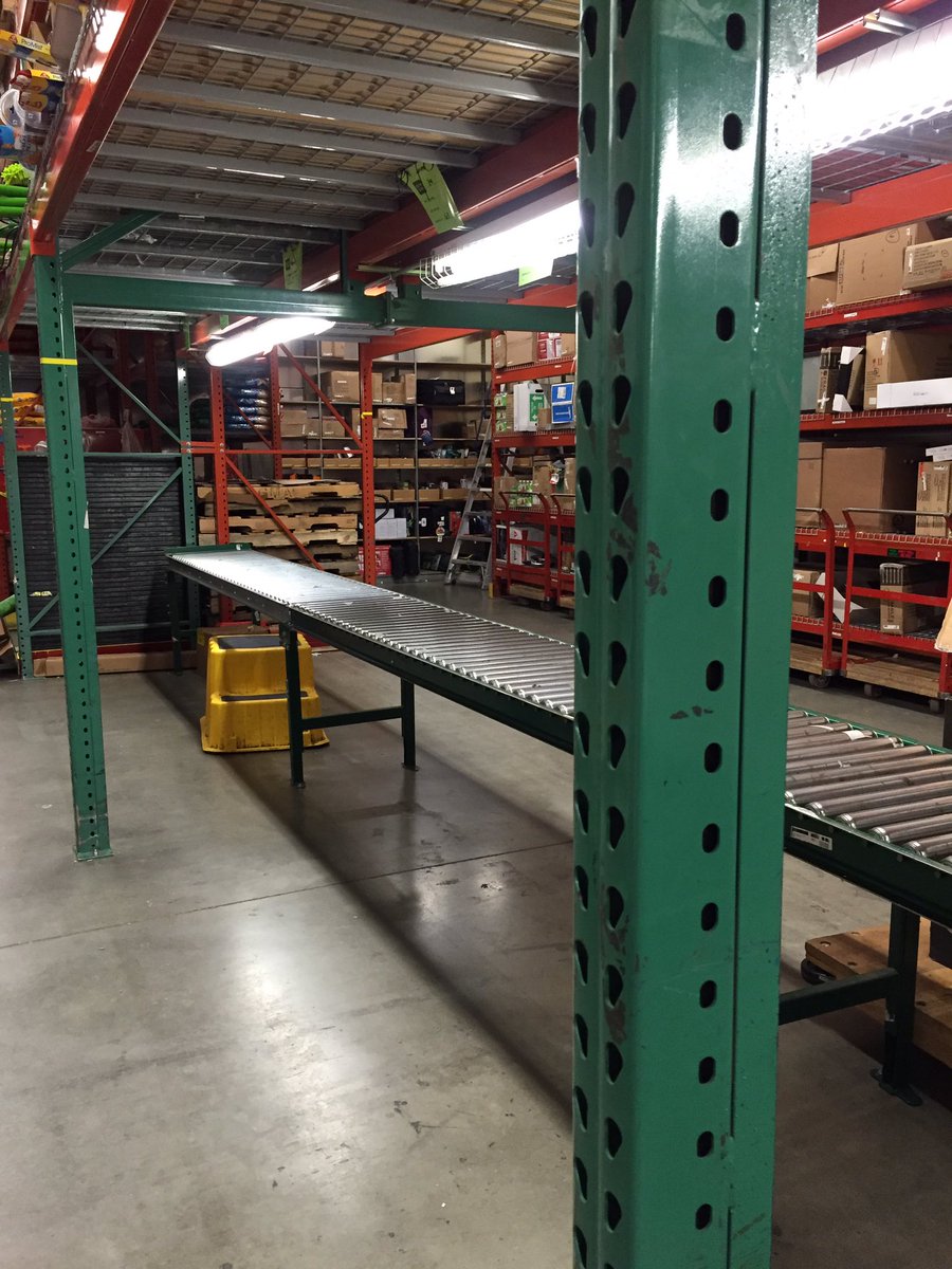 emma_first's tweet photo. Overjoyed by this beautiful backroom today! #tears #happymothersdaytome #topless #thebackroomlimbo #howlowcanyougo https://t.co/UwAzinhycI