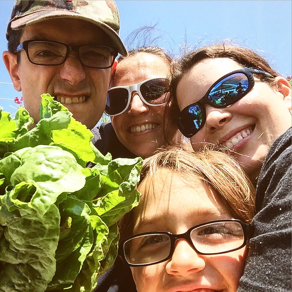 castellani's tweet photo. My Two Surrogate Moms, their kids and a whole lot of awesomeness going on... https://t.co/aN0tBCZo3w  #MomsDayJax https://t.co/mnv8kH37Zr