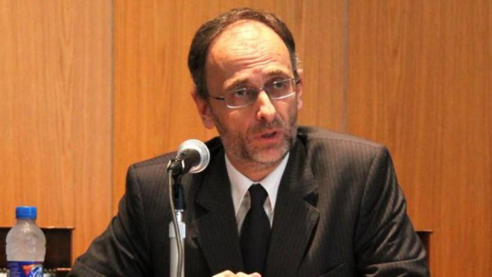 LANACION's tweet photo. Carlos Balbín: "Intentaremos recuperar las propiedades de quienes defraudaron al Estado" https://t.co/slxsFgAJs3 https://t.co/WQvUuEGrHE