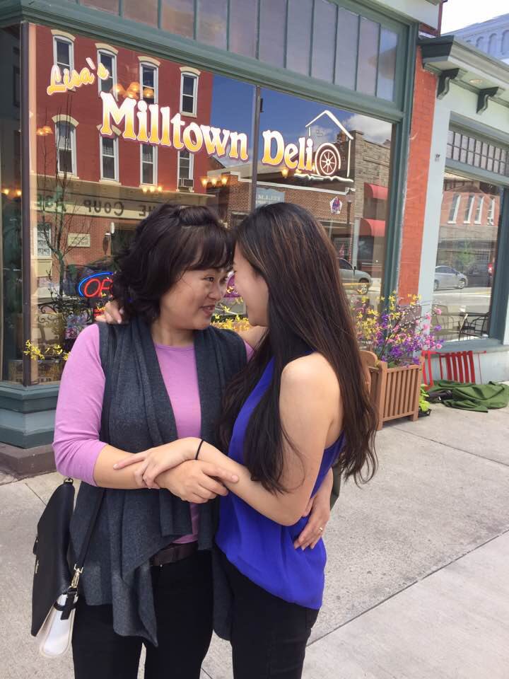 ejparkk's tweet photo. Love my mama so much https://t.co/JjyKsoDNEt