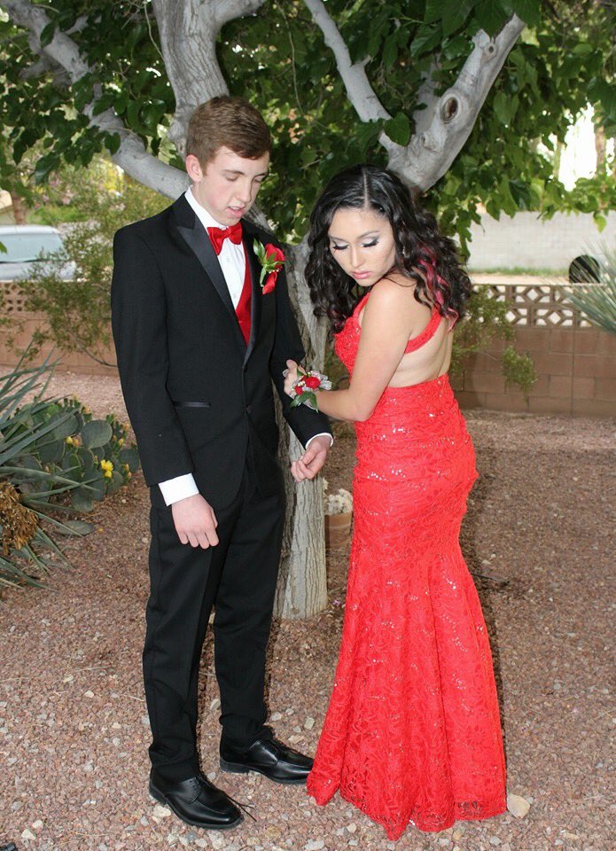 kpiccirillo_'s tweet photo. Prom pt.2 with my love.❤️❤️❤️ https://t.co/eWudaur0Xq