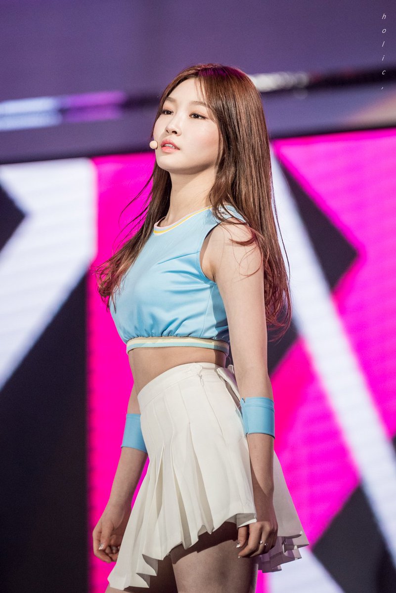 ʜᴏʟɪᴄ tweet media