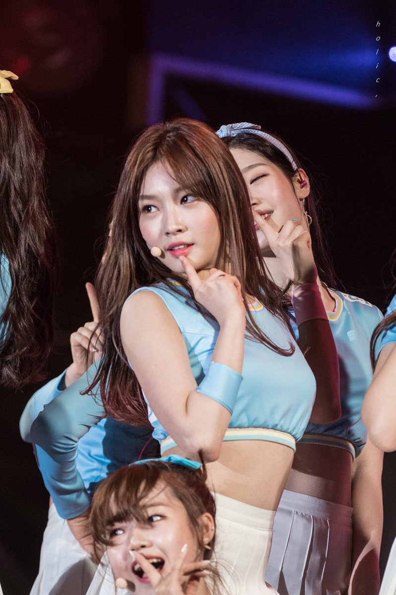 ʜᴏʟɪᴄ tweet media