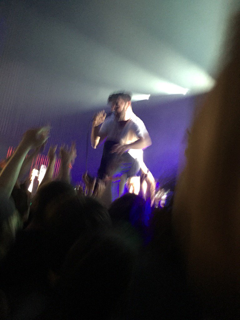 HowWasItDetroit's tweet photo. Yannis from @foals crowd surfing at the #89xbdaybash at @FillmoreDetroit #whatwentdown https://t.co/AmAeABQ8jj