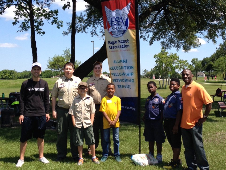 jrbartlettjr's tweet photo. Chris, Ryan, Chris &amp; yours truly of #EagleScoutAssociation joined Alexanders &amp; Pack 255 for great fishing adventure https://t.co/WGCsdX8gfR