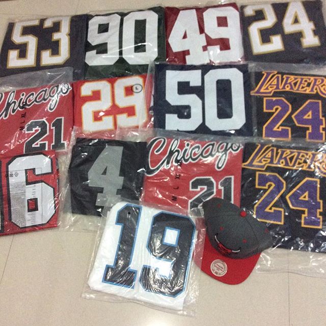 AllJerseysShop's tweet photo. #bowman #probowl #carr #montana #joemontana #kobe #kobebryant #butler #chiefs #49ers #nfl #nba #lalakers https://t.co/H7YEdCqC7t