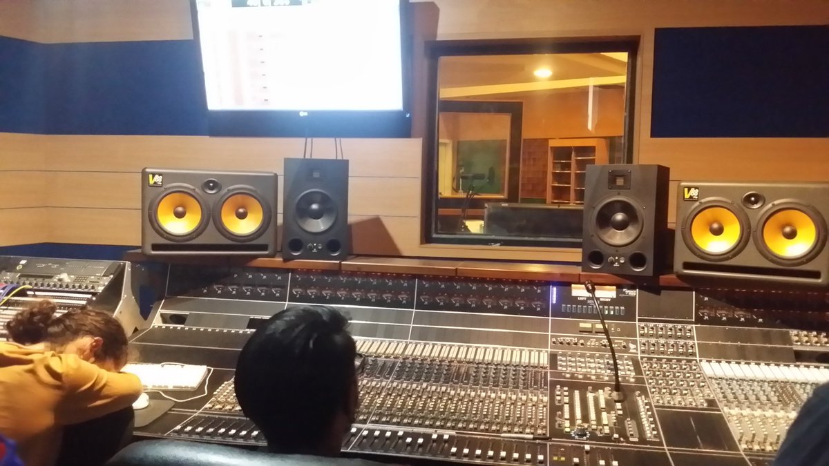 tmchoficial's tweet photo. Estamos  trabajando  (: https://t.co/LecnvnHy1f