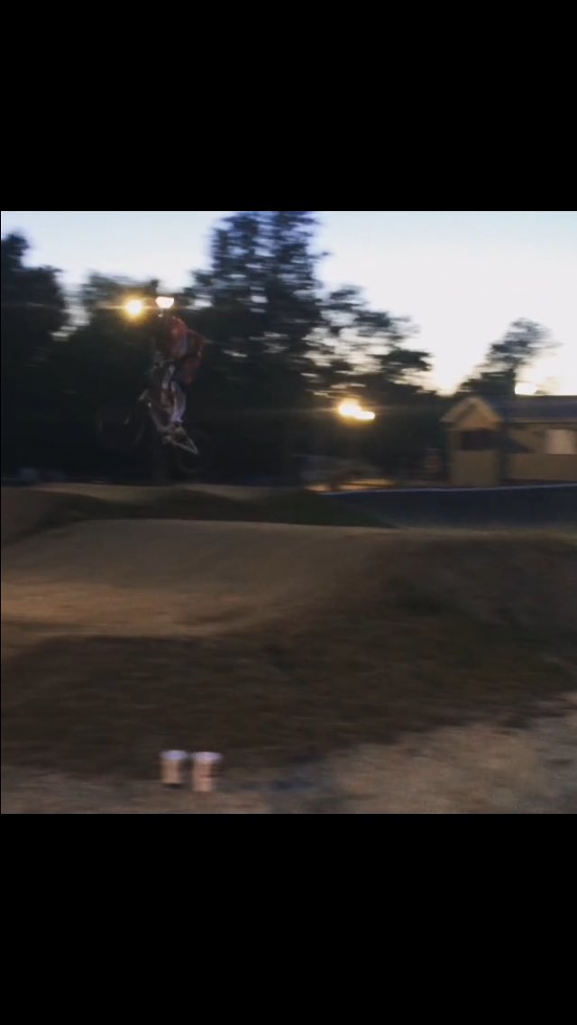 crschmidtyy's tweet image. When you forget how to pump after landing a new line at the track #imashamed