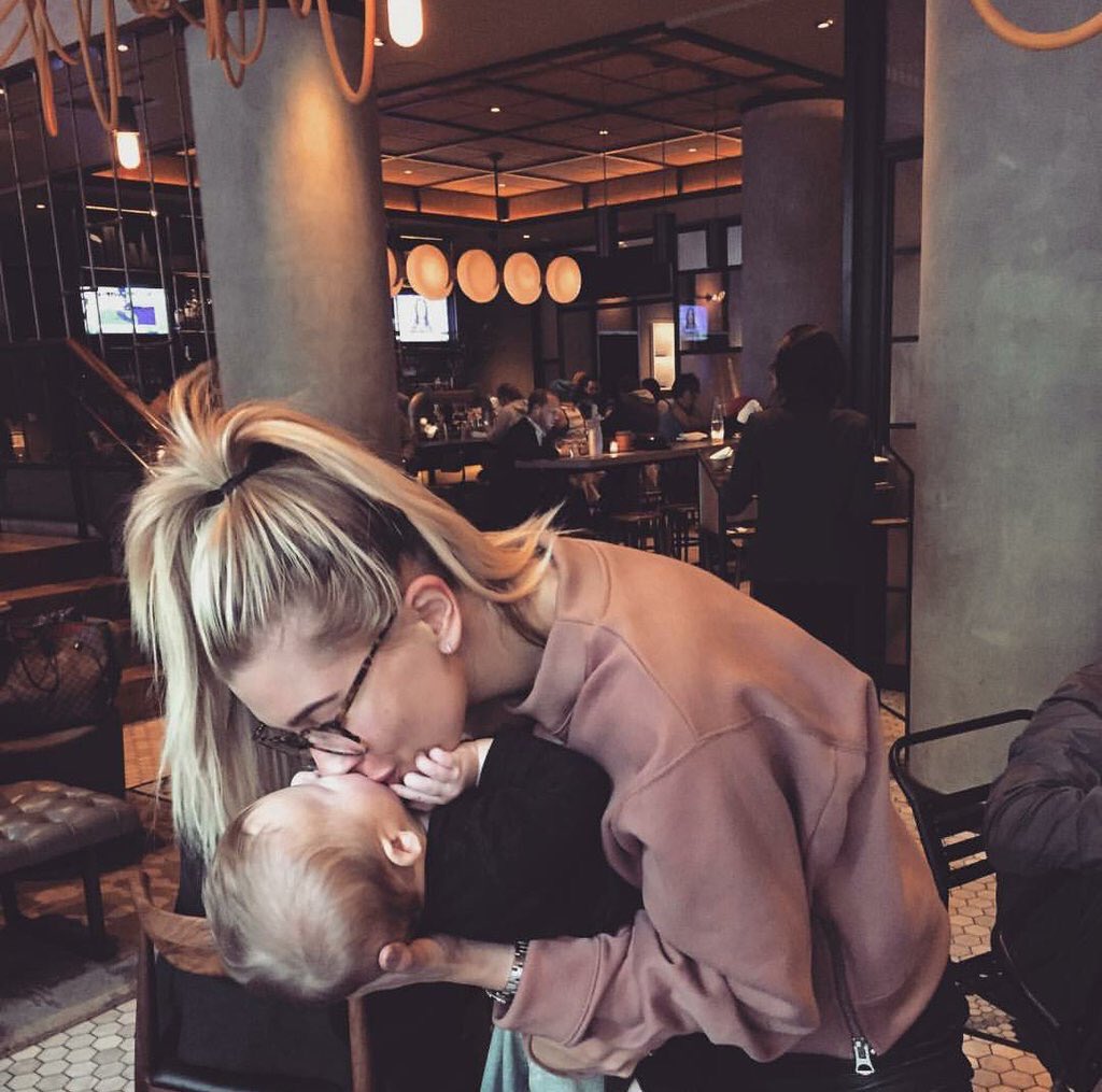 HailsUpdatesPL's tweet photo. Hailey via ig https://t.co/VJTLxmFbhH