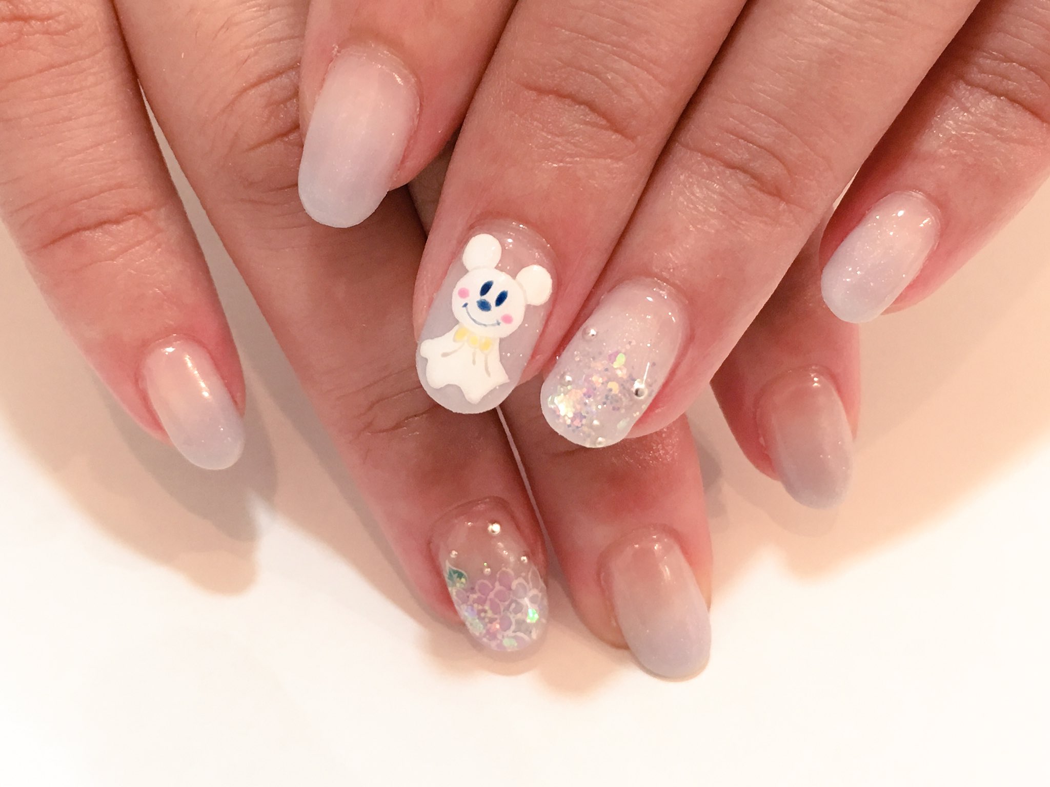 千花 ディズニー年パス休学中 ネイルサロン終わりー 今回のディズニーネイルはこちら あまり先取りしたくないけど 梅雨をテーマに 紫陽花と てるてる坊主ミッキーを描いてもらいました ディズニーネイル T Co Ygudfyh9pm Twitter 千花 ディズニー年パス休学中 ネイルサロン終わりー 今回のディズニーネイルはこちら あまり先取りしたくないけど 梅雨をテーマに 紫陽花と てるてる坊主ミッキーを描いてもらいました ディズニーネイル T Co Ygudfyh9pm Twitter