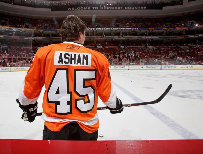 SinceFlyersCup's tweet image. Days until #Flyers15kDay