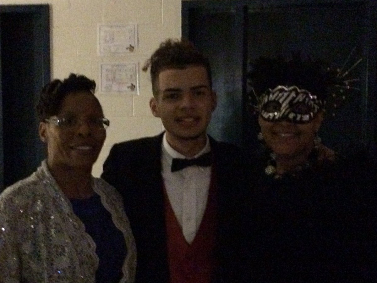 ABWHS's tweet photo. Prom 2016!!! https://t.co/knJtMWEjxv