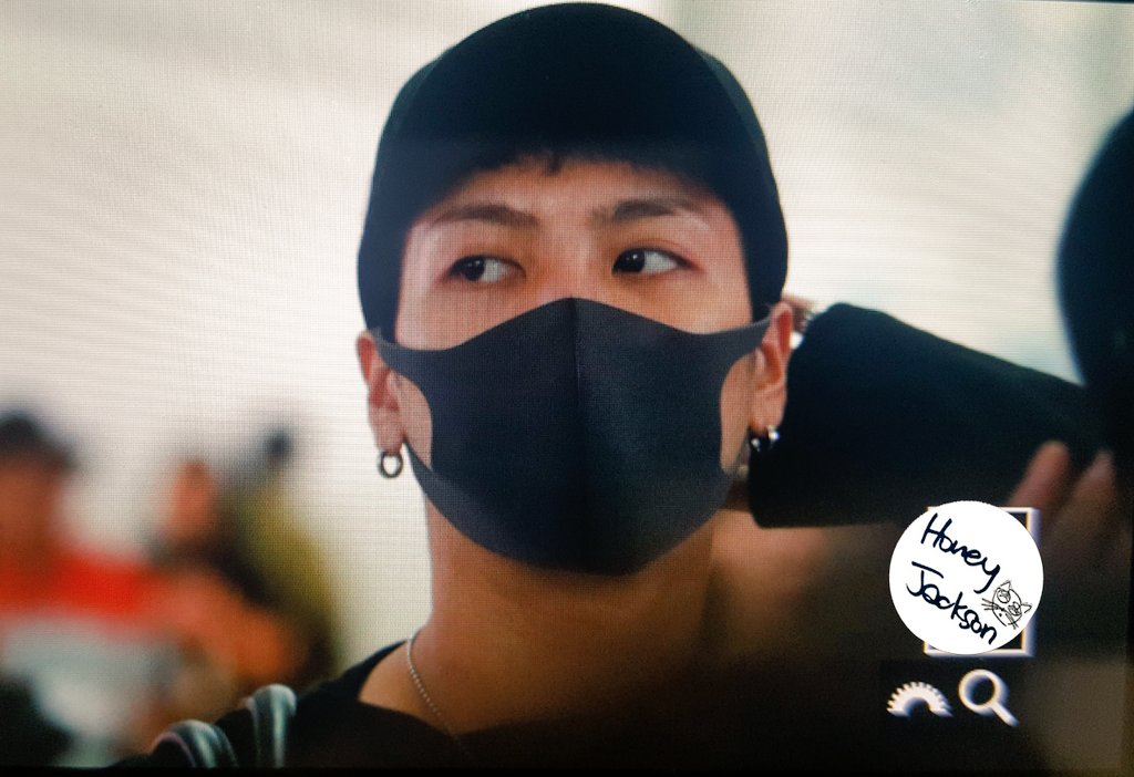 honeyjackson852's tweet photo. 160507 인천공항출국 
까리해~😙😙😙
#잭슨 #JacksonWang  #got7 https://t.co/ItP1ZdH4iR