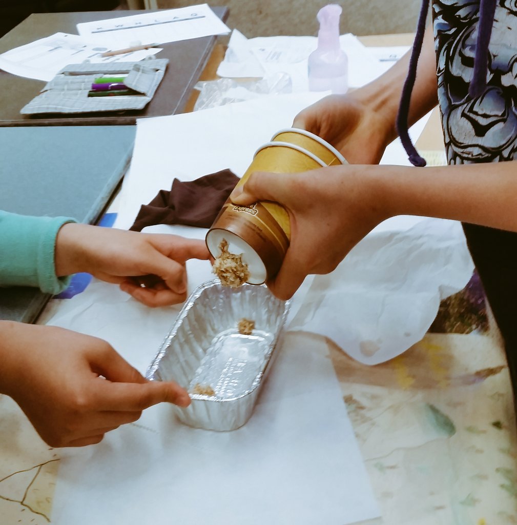 missggalbraith's tweet photo. The best type of learning: grossing your students out! #ebdiv2 #digestivesystem #take2 #ubcbed2016 #sd37 https://t.co/US34MWqNGU