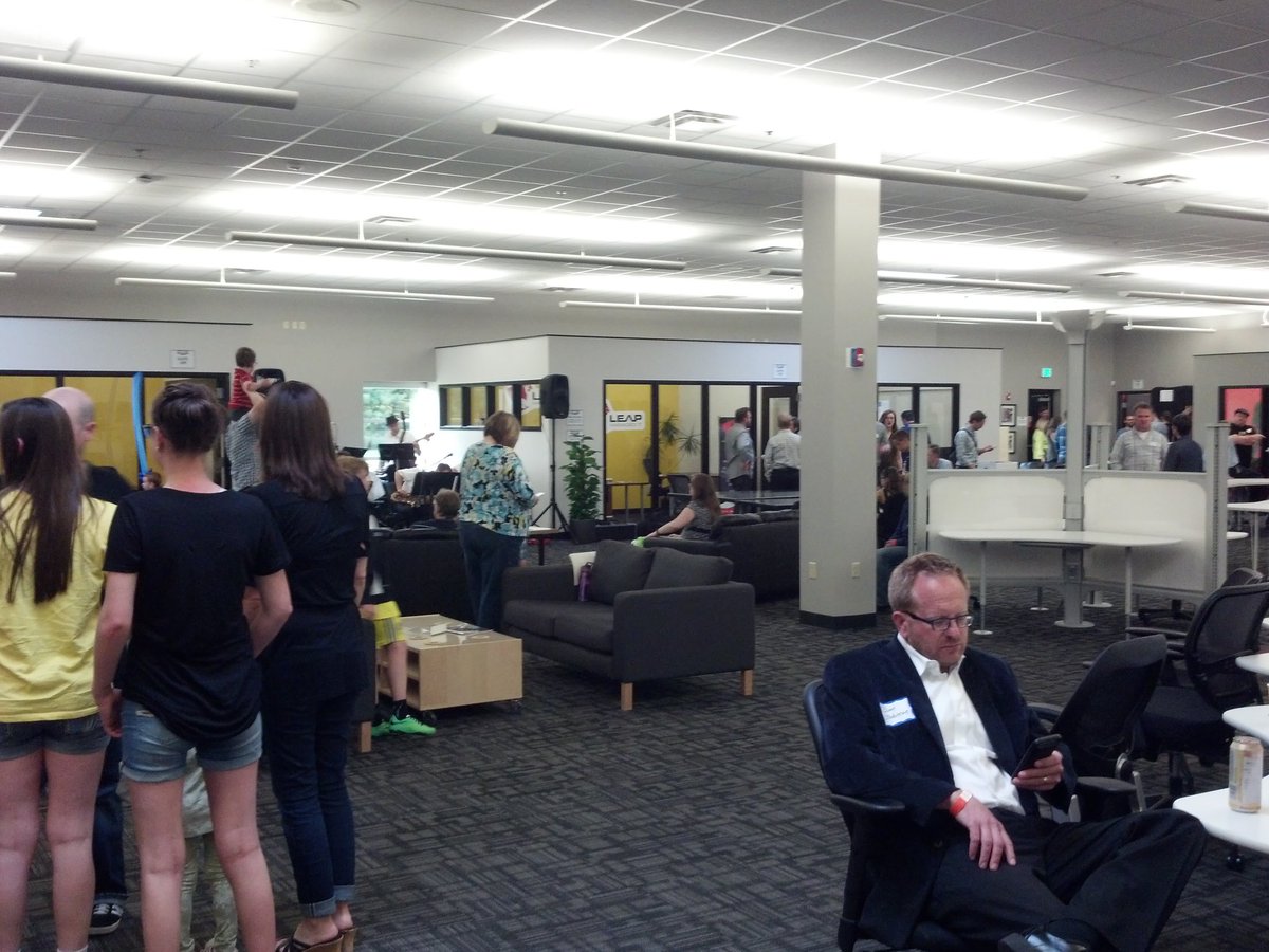 iPublicPolicy's tweet photo. Having a great time @LaunchFishers Grand Opening! #LFGrandopening https://t.co/8zl1N2UA8E