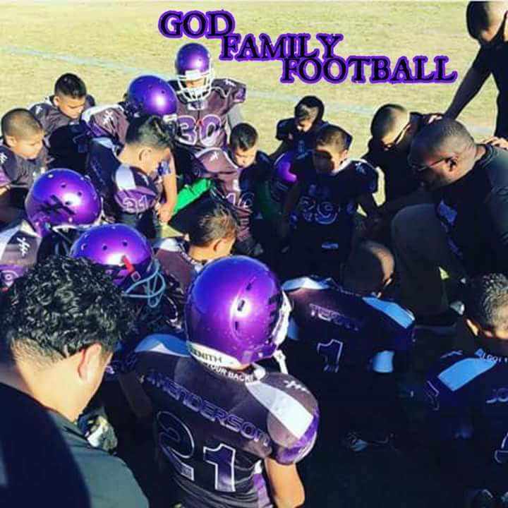 jeniedixon's tweet image. #ThereIsAlwaysRoomInMyLifeFor God Family and Football