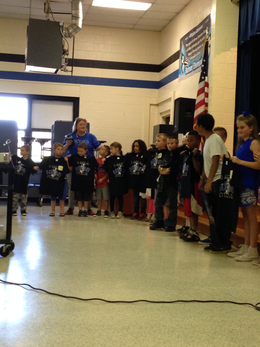 Barnes Elementary tweet media