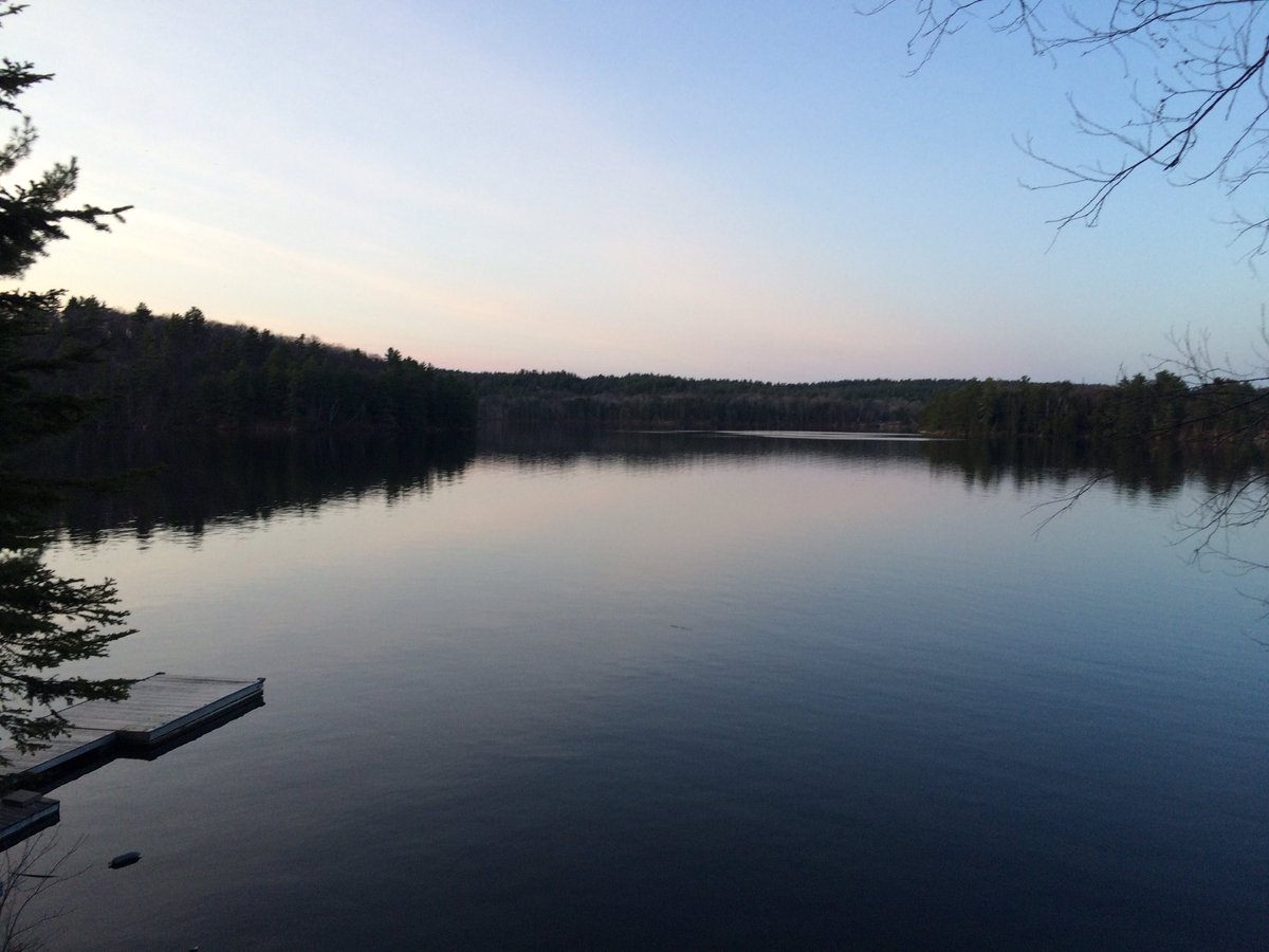 mcavy83's tweet photo. Beauty night at the lake. #stnora https://t.co/Sfto0pvQUW