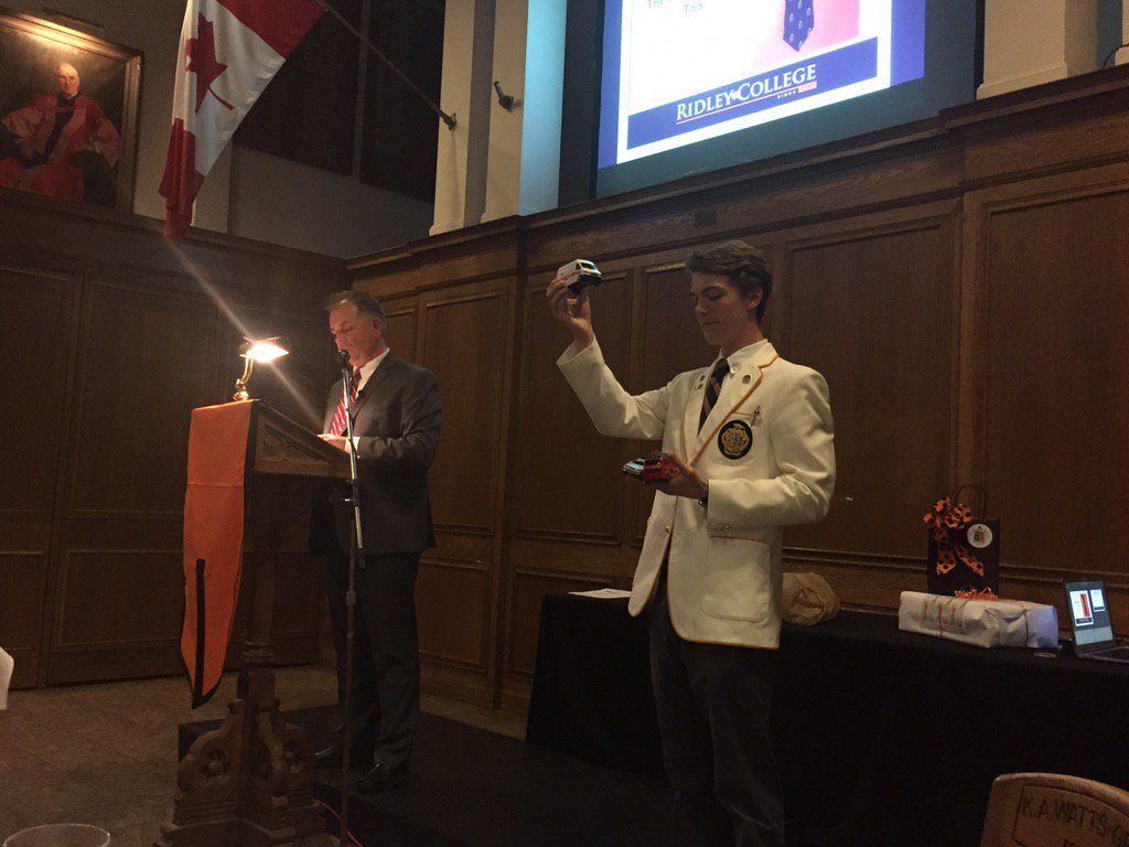 KellyNeill14's tweet photo. Steve Clarke guest speaker @Ridley_College Grad Dinner with Class of 2016 https://t.co/Eu2gUNARDo