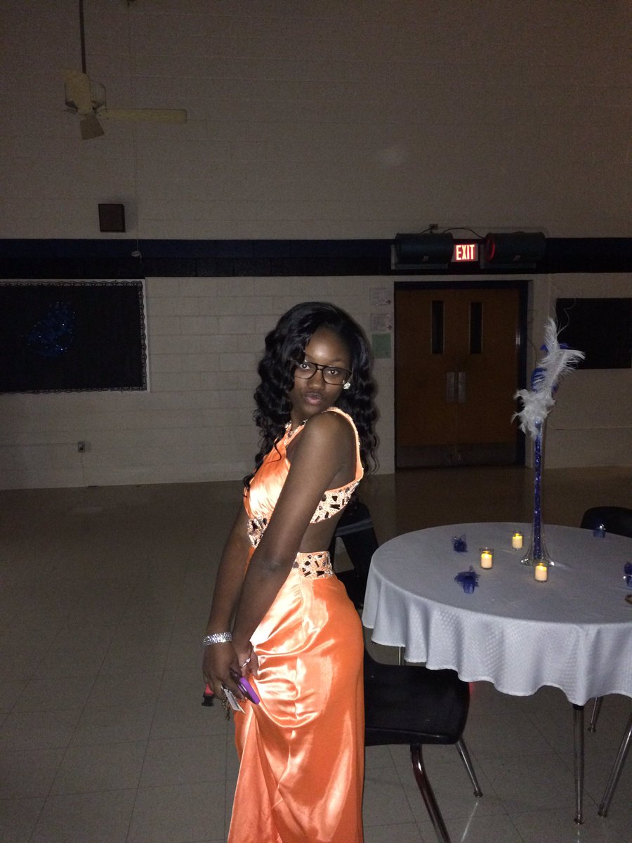 ABWHS's tweet photo. Prom 2016!!! https://t.co/Jzv6V0nH9c