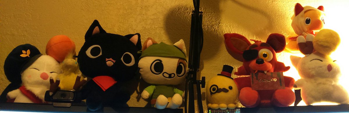 Lord_Candy_'s tweet photo. The gangs all together! @FlamingMonocle  #EVILPlush #FinalFantasy #FNAF @tehGaMERCaT #MOOGLE #Kupo #CheeckAndStitch https://t.co/46Wwa6Oatx