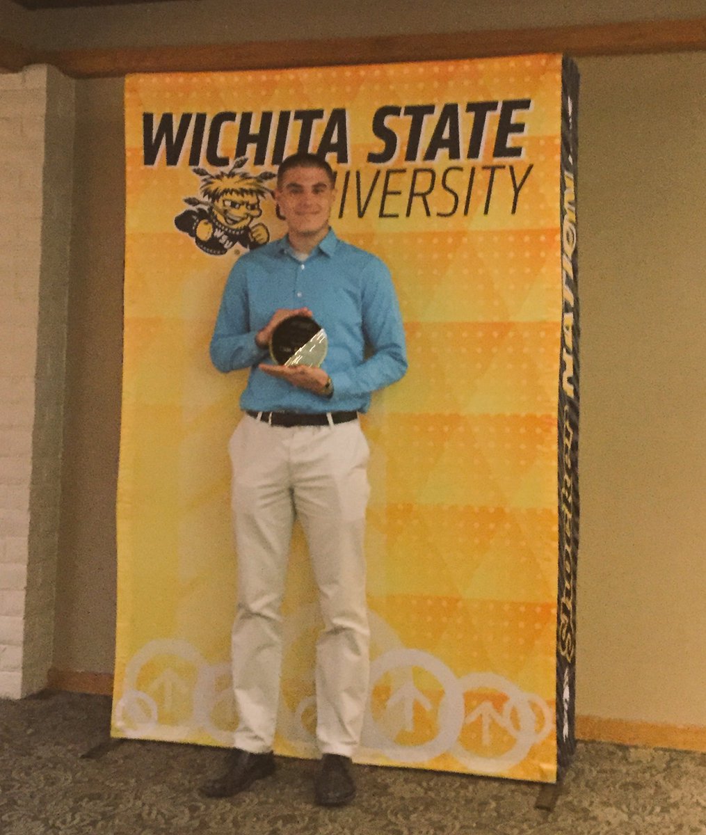 WSUSportProgram's tweet photo. Also congrats to our Lead Tom Rowold on earning the prestigious Shox Recreation Pride &amp; Quality Award @WSU_CampusRec https://t.co/WVu9CsWYcr
