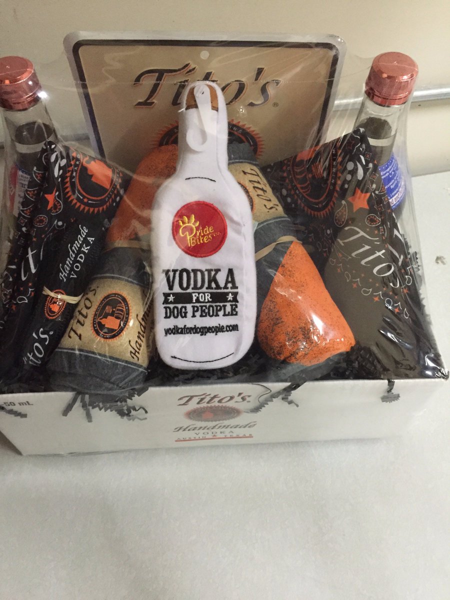 Best in Show Fest tweet media