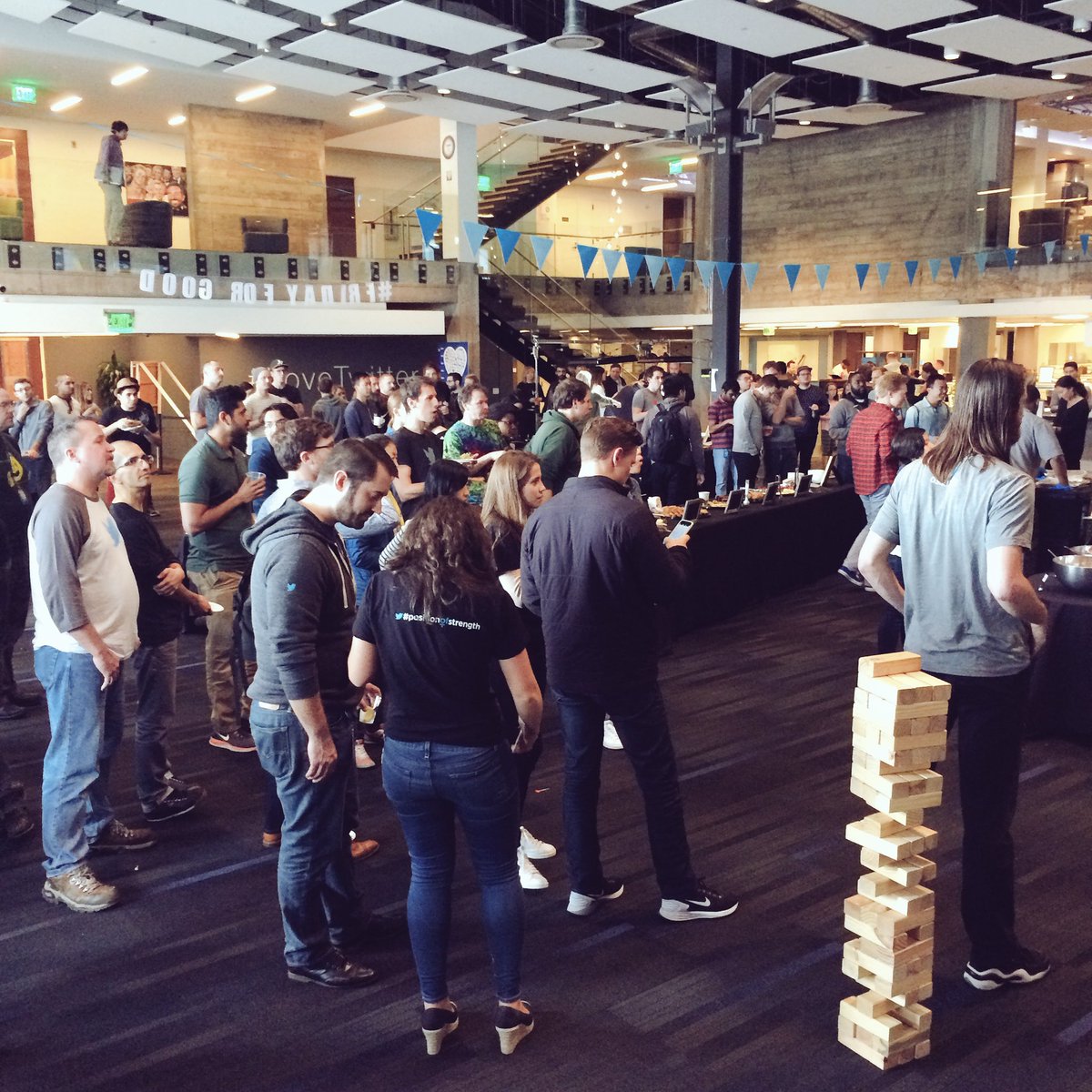Distillery209's tweet photo. Cheer @twitterforgood for #fridayforgood! #209gin https://t.co/ueGRSEkEqi